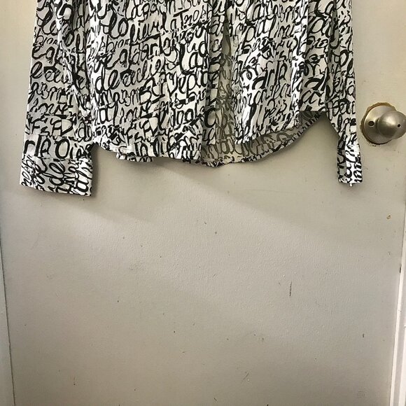 Women's NY& Co/7th ave Design Studio Button-up Shirt - B/W - Size XXL - Picture 5 of 5